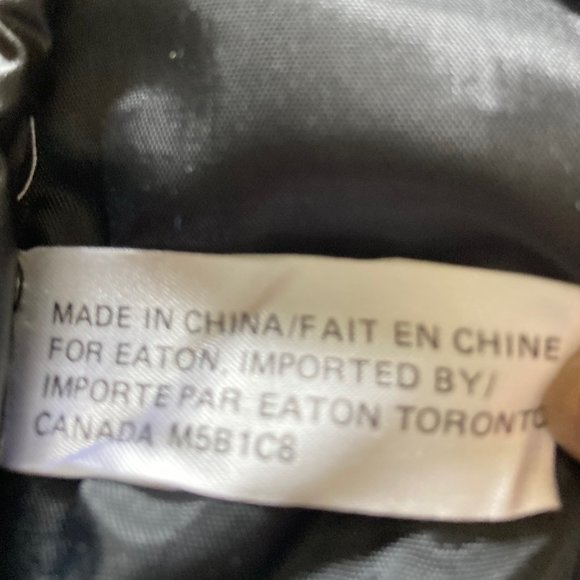 Vintage Eaton's travel kit - Picture 7 of 7